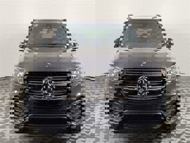 Certified 2025 Mercedes-Benz GLS 450 4MATIC image 8
