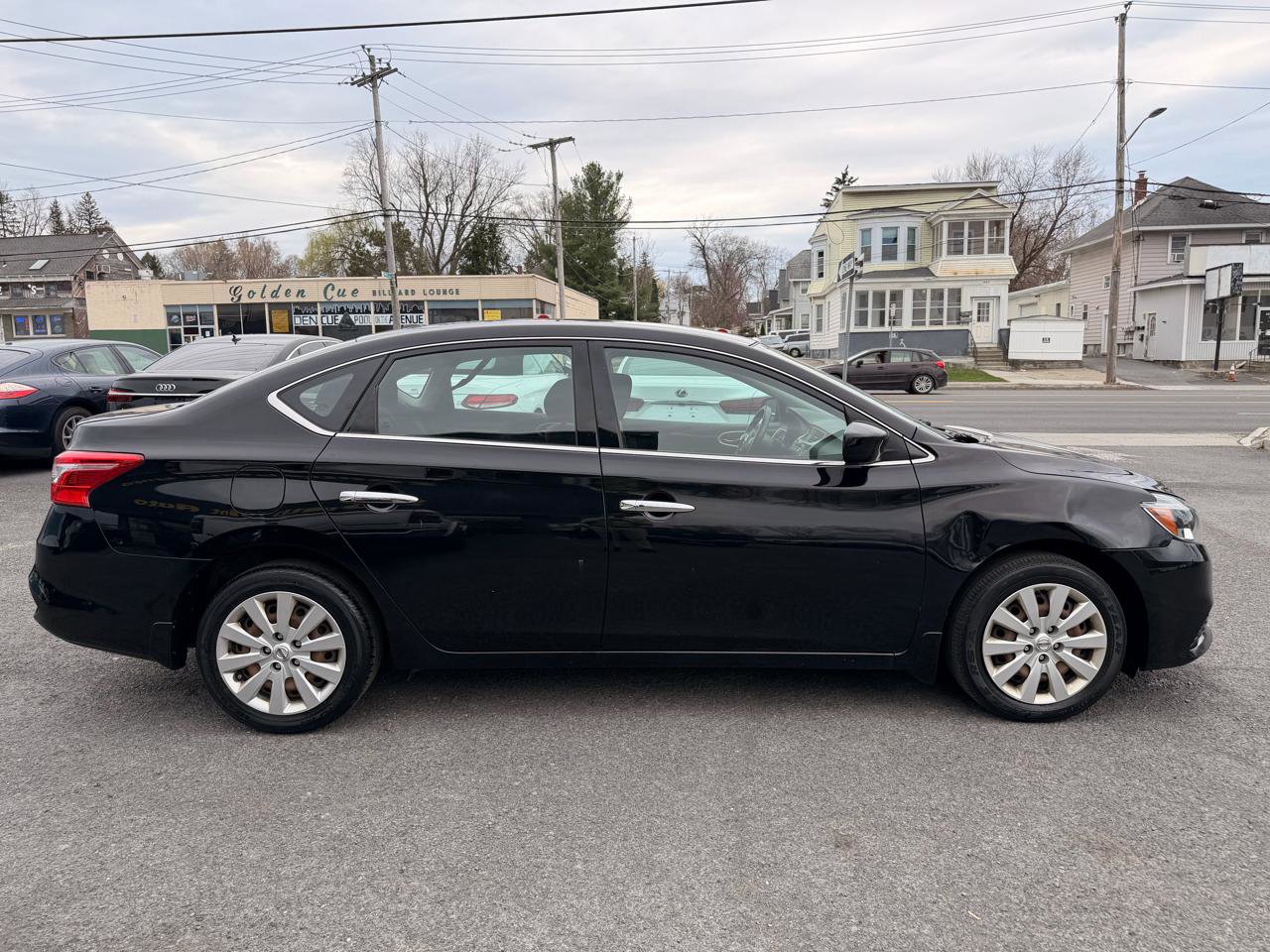 Used 2016 Nissan Sentra SV image 4