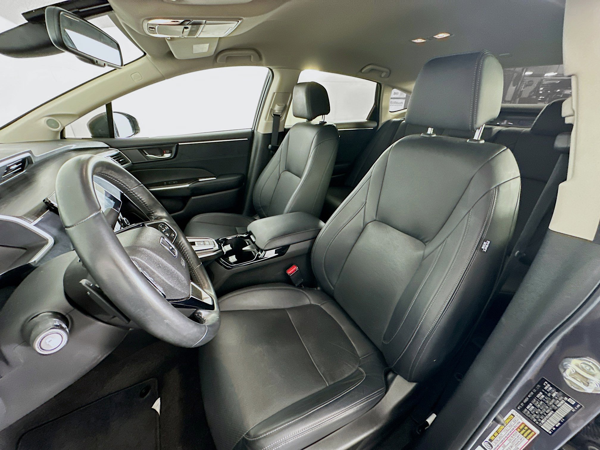 Used 2020 Honda Clarity Touring image 13