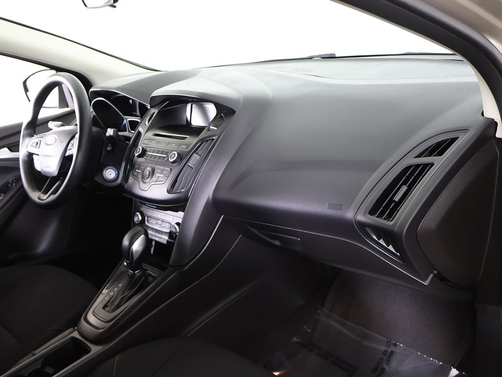 Used 2017 Ford Focus SE image 22