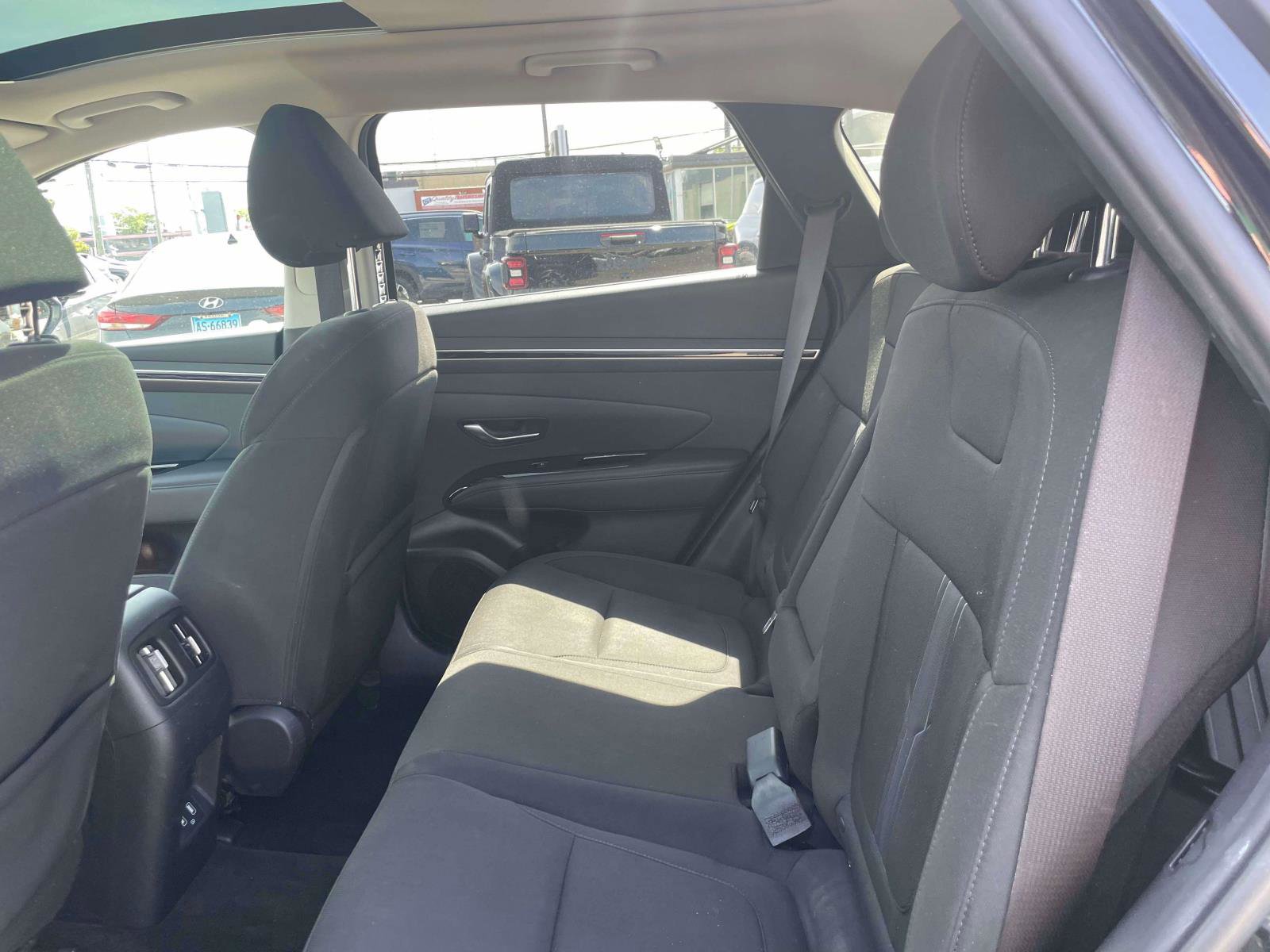 Used 2022 Hyundai Tucson SEL AWD/4WD image 10