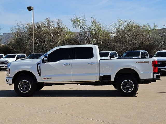 Used 2024 Ford F250 Platinum w/ Tremor Off-Road Package image 9