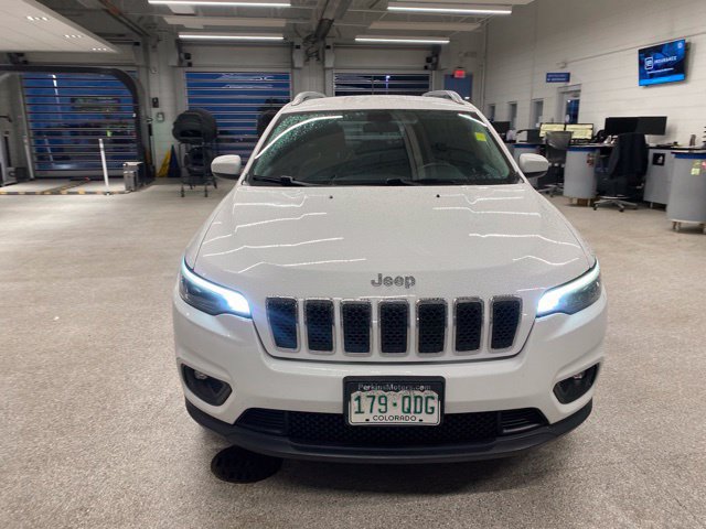 Used 2019 Jeep Cherokee Latitude FWD image 2