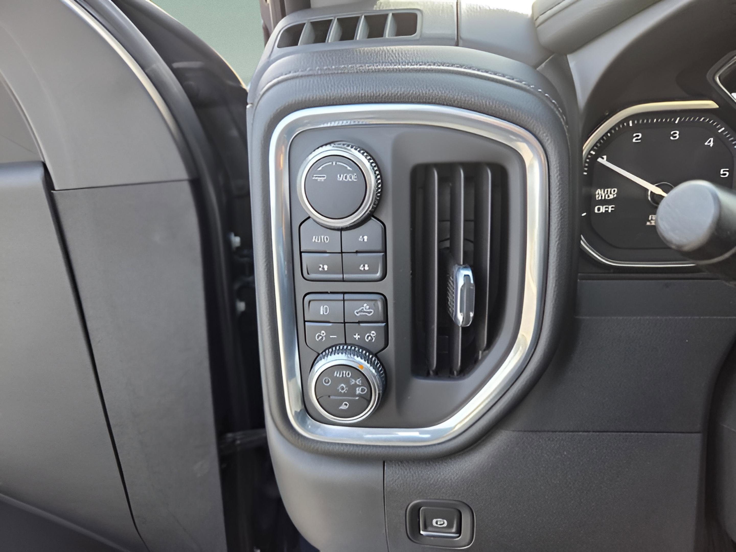 Used 2021 GMC Sierra 1500 Denali image 14