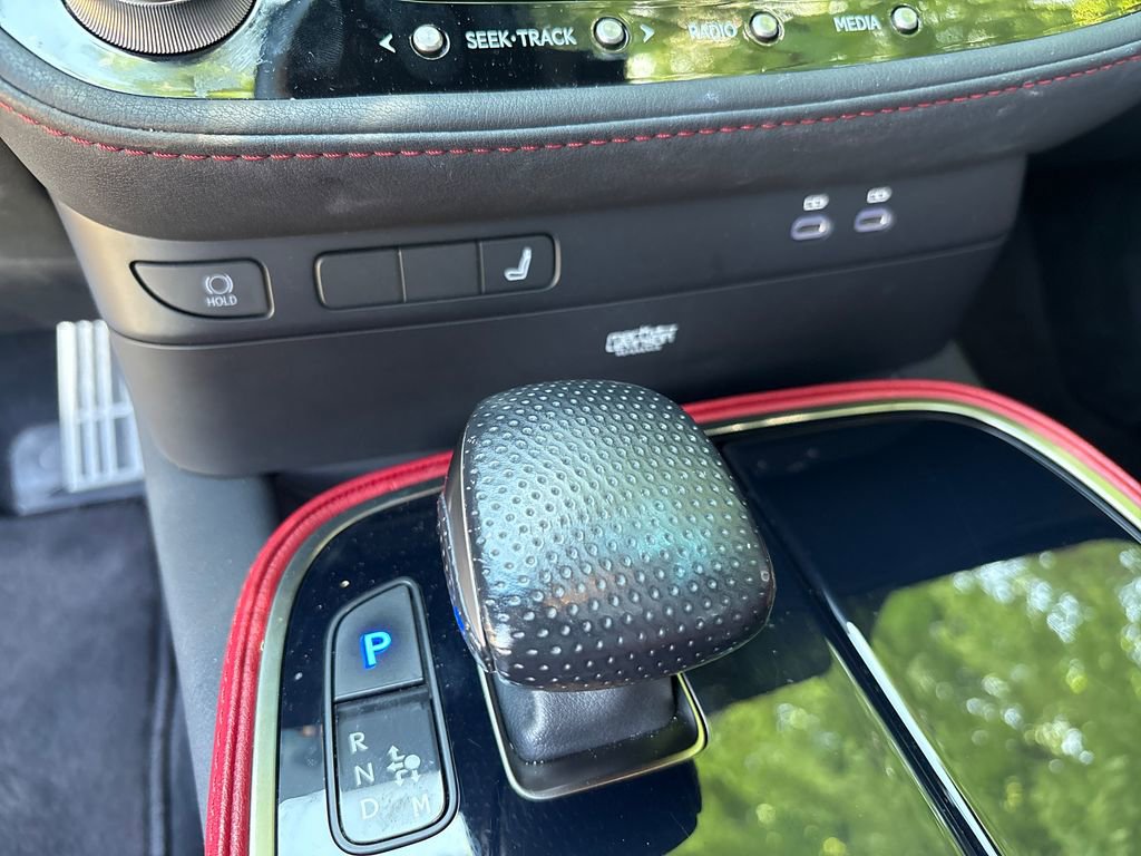 Used 2023 Lexus LS 500 F Sport w/ Cold Weather Package (CK) RWD image 26