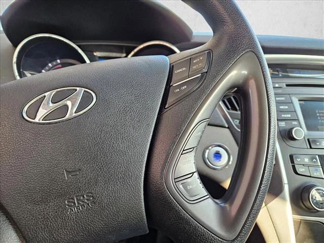 Used 2014 Hyundai Sonata Hybrid image 10