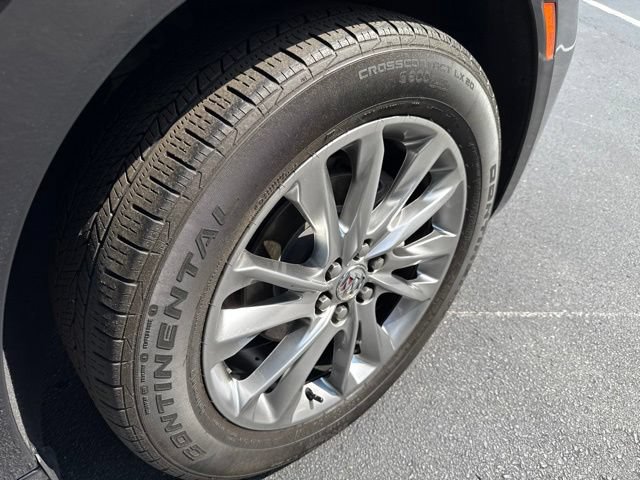 Used 2023 Buick Enclave Avenir w/ Avenir Technology Package FWD image 35