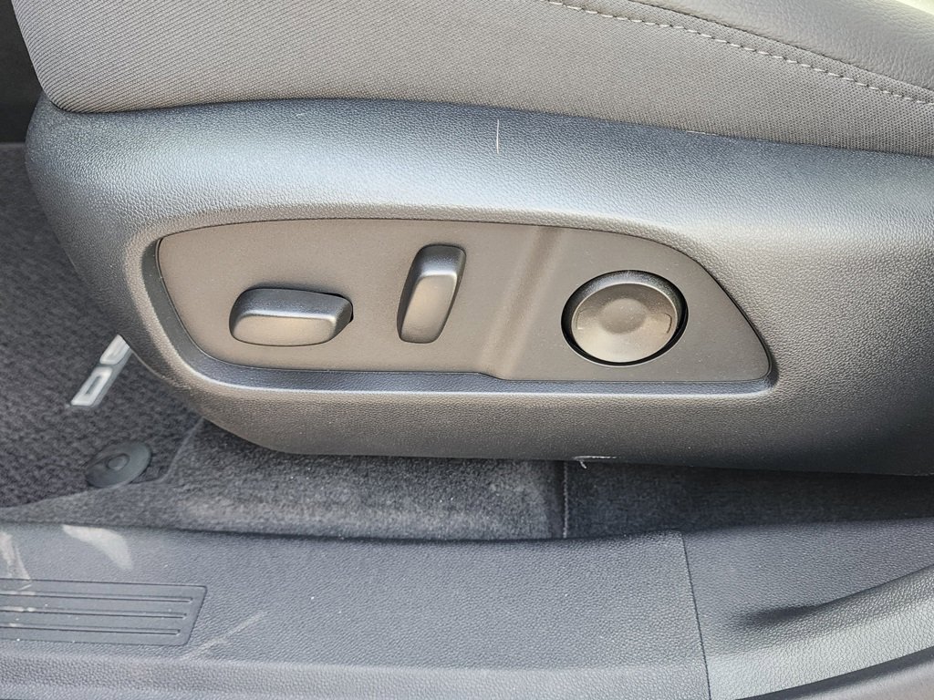 New 2026 GMC Terrain Denali image 17