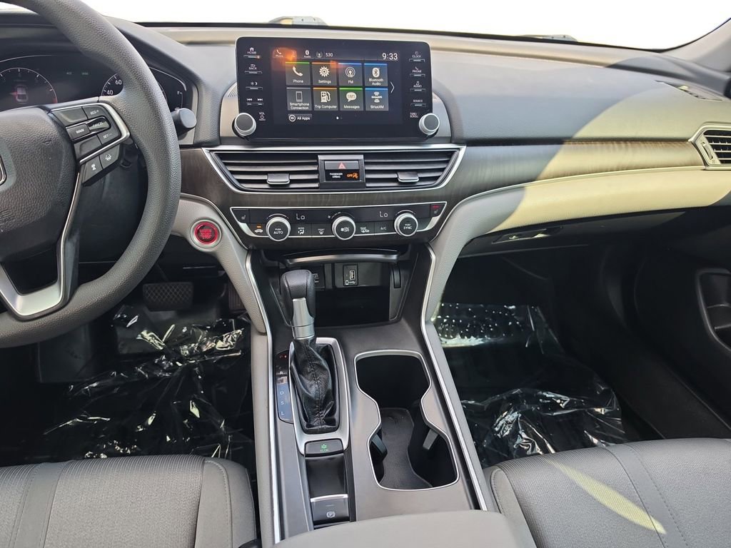 Used 2020 Honda Accord EX image 11