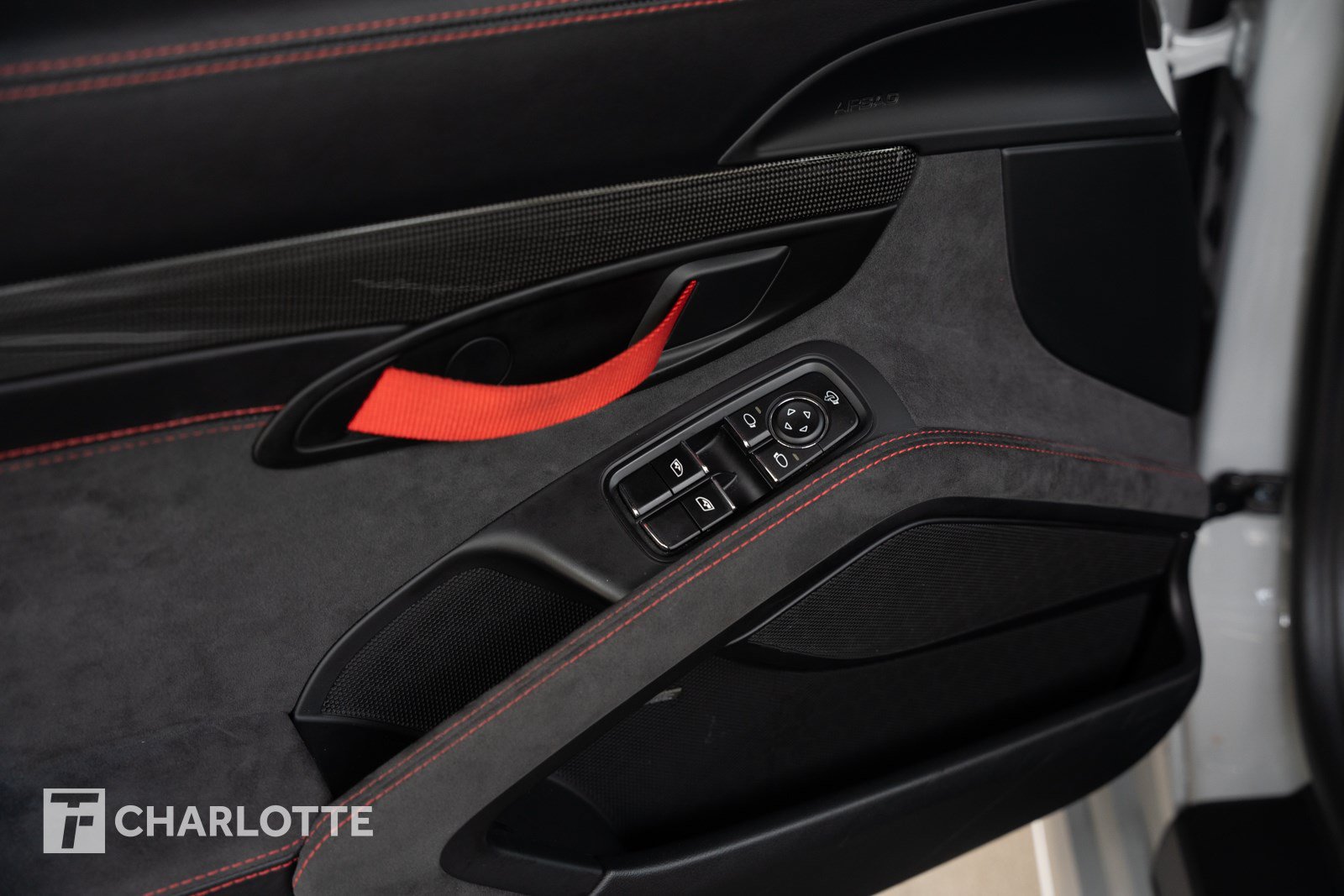 Used 2021 Porsche 718 Boxster Spyder RWD image 21