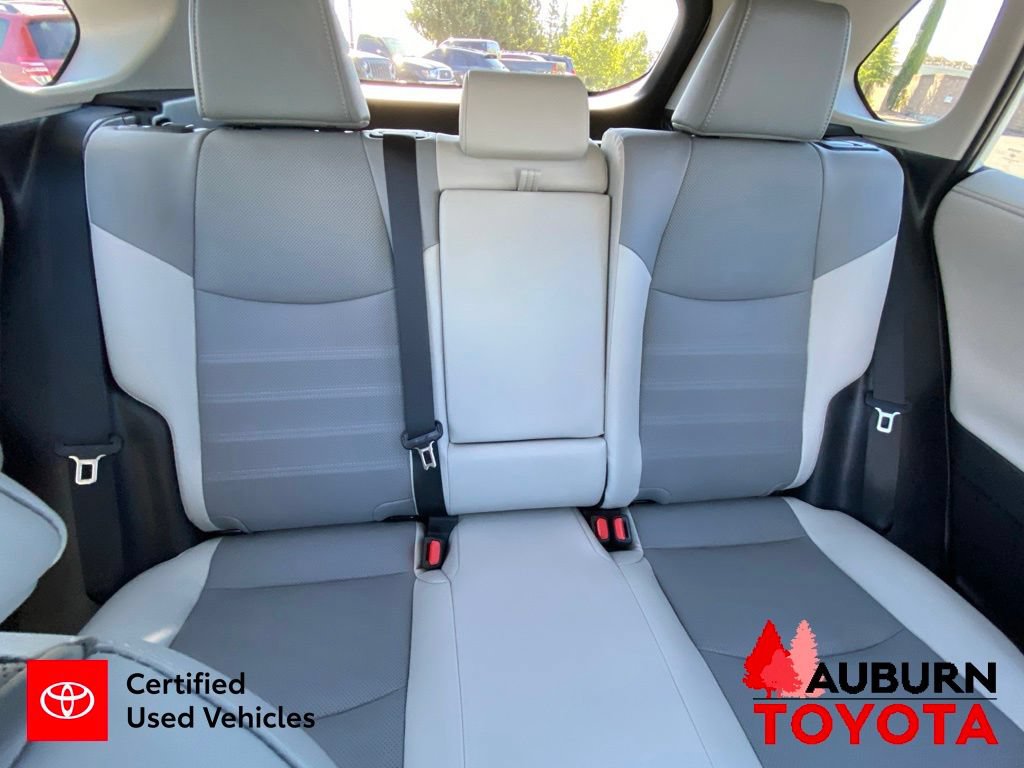 Certified 2025 Toyota RAV4 Limited w/ Advanced Technology Package AWD/4WD image 22