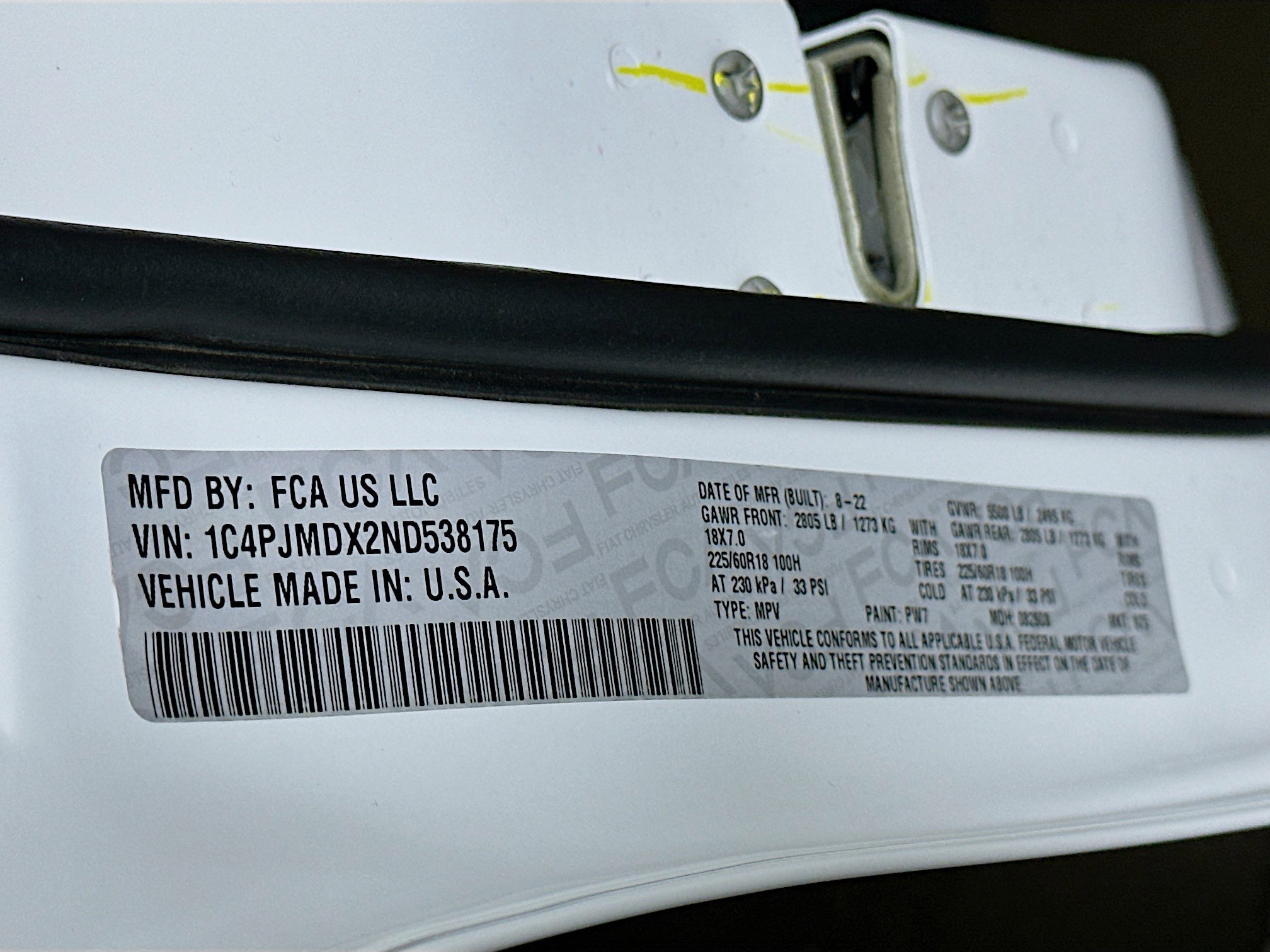 Used 2022 Jeep Cherokee Limited w/ Mopar Interior Package image 12