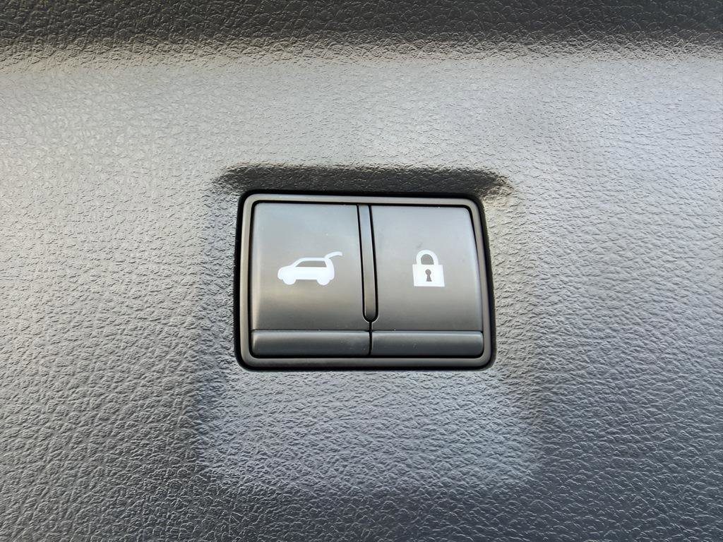 Used 2023 INFINITI QX60 Luxe w/ Cargo Package image 11