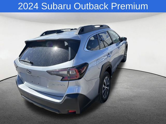 Used 2024 Subaru Outback Premium AWD/4WD image 18
