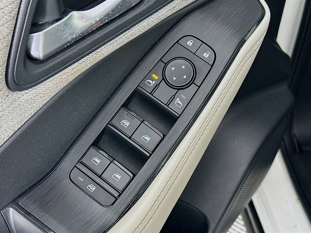 Used 2021 Nissan Rogue SV image 24