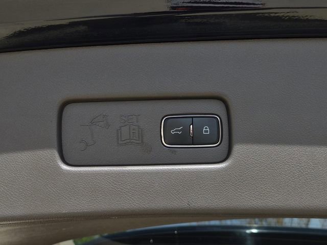 Used 2020 Lincoln Aviator Grand Touring w/ Equipment Group 301A image 10