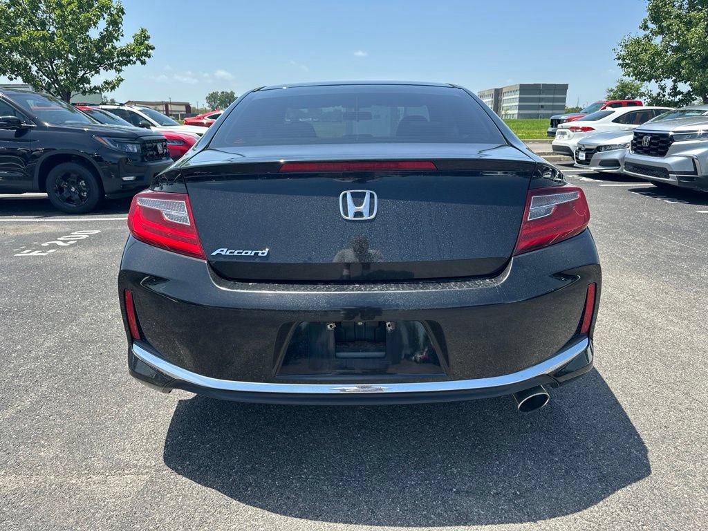 Used 2017 Honda Accord LX-S image 9