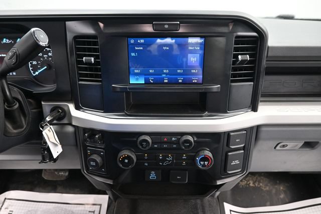 Used 2025 Ford F350 XL AWD/4WD image 16