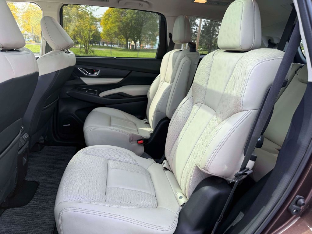 Used 2019 Subaru Ascent Limited AWD/4WD image 11