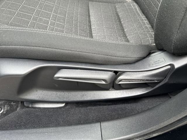Used 2024 Honda HR-V LX image 16