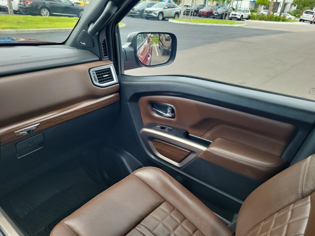 Certified 2023 Nissan Titan Platinum Reserve w/ Moonroof Package AWD/4WD image 16