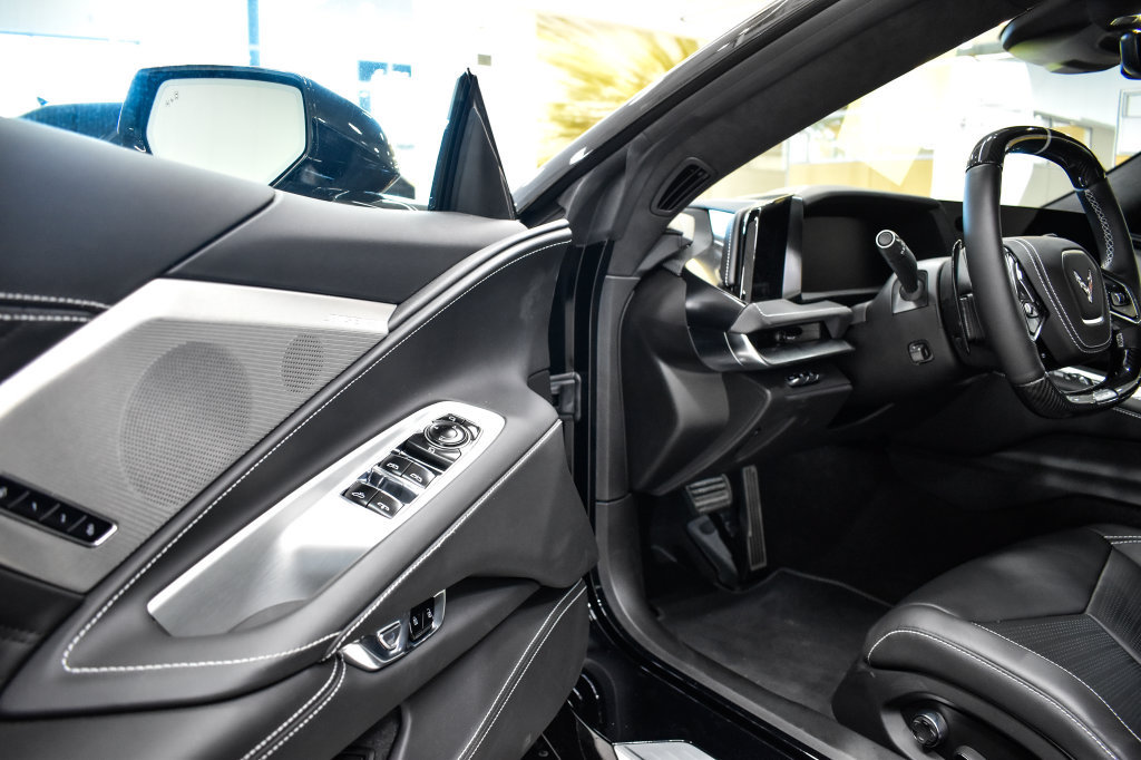 Used 2026 Chevrolet Corvette Z06 RWD image 19