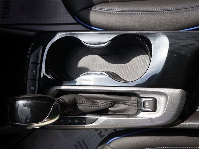 Used 2025 Buick Envista Sport Touring image 29