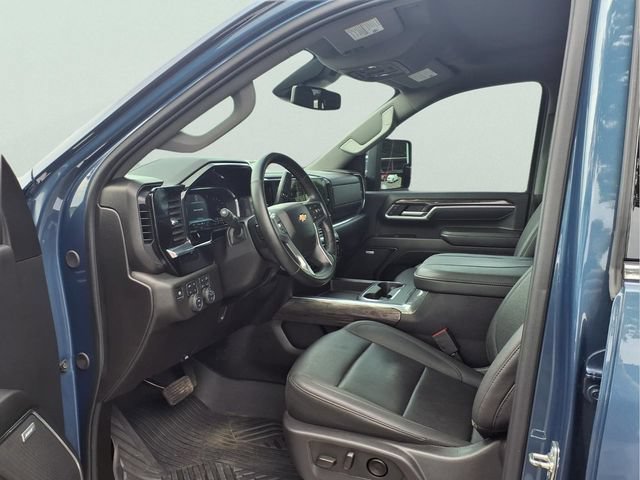 Certified 2025 Chevrolet Silverado 2500 LTZ w/ LTZ Plus Package AWD/4WD image 19