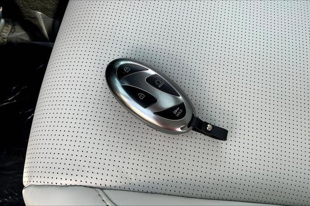 Used 2025 Hyundai Santa Fe Calligraphy image 33