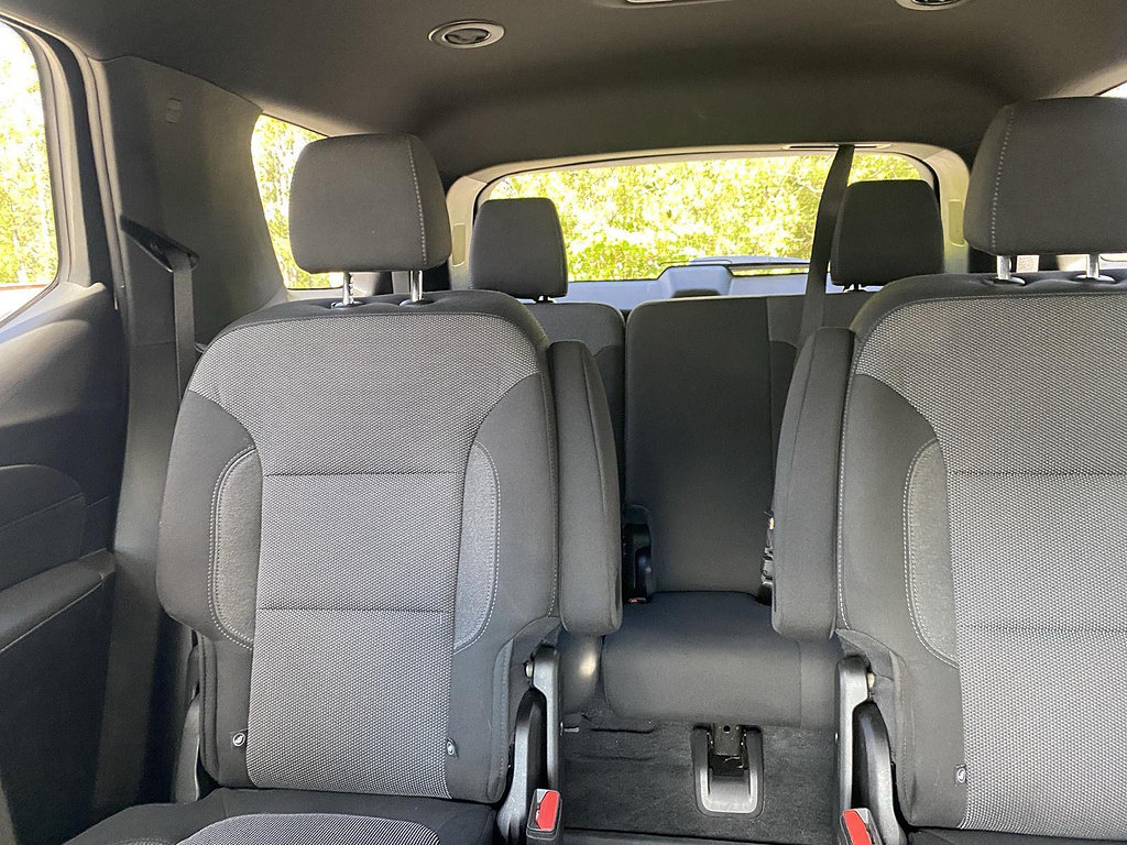 Used 2023 Chevrolet Traverse LT w/ LPO, Floor Liner Package AWD/4WD image 66