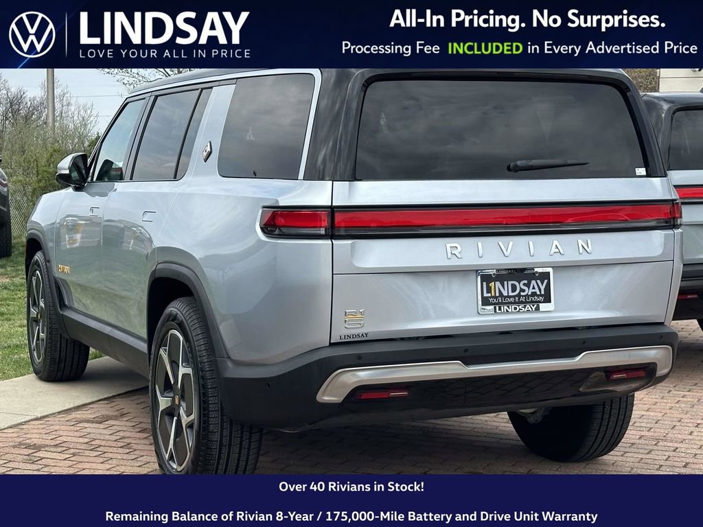 Used 2023 Rivian R1S Adventure image 5