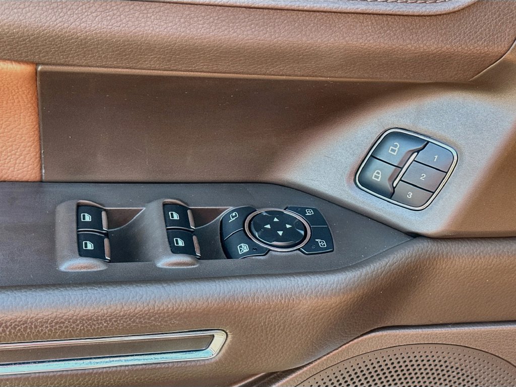 Used 2022 Ford Expedition Max King Ranch AWD/4WD image 18