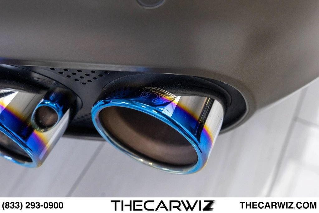 Used 2014 Ferrari F12 Berlinetta RWD image 27
