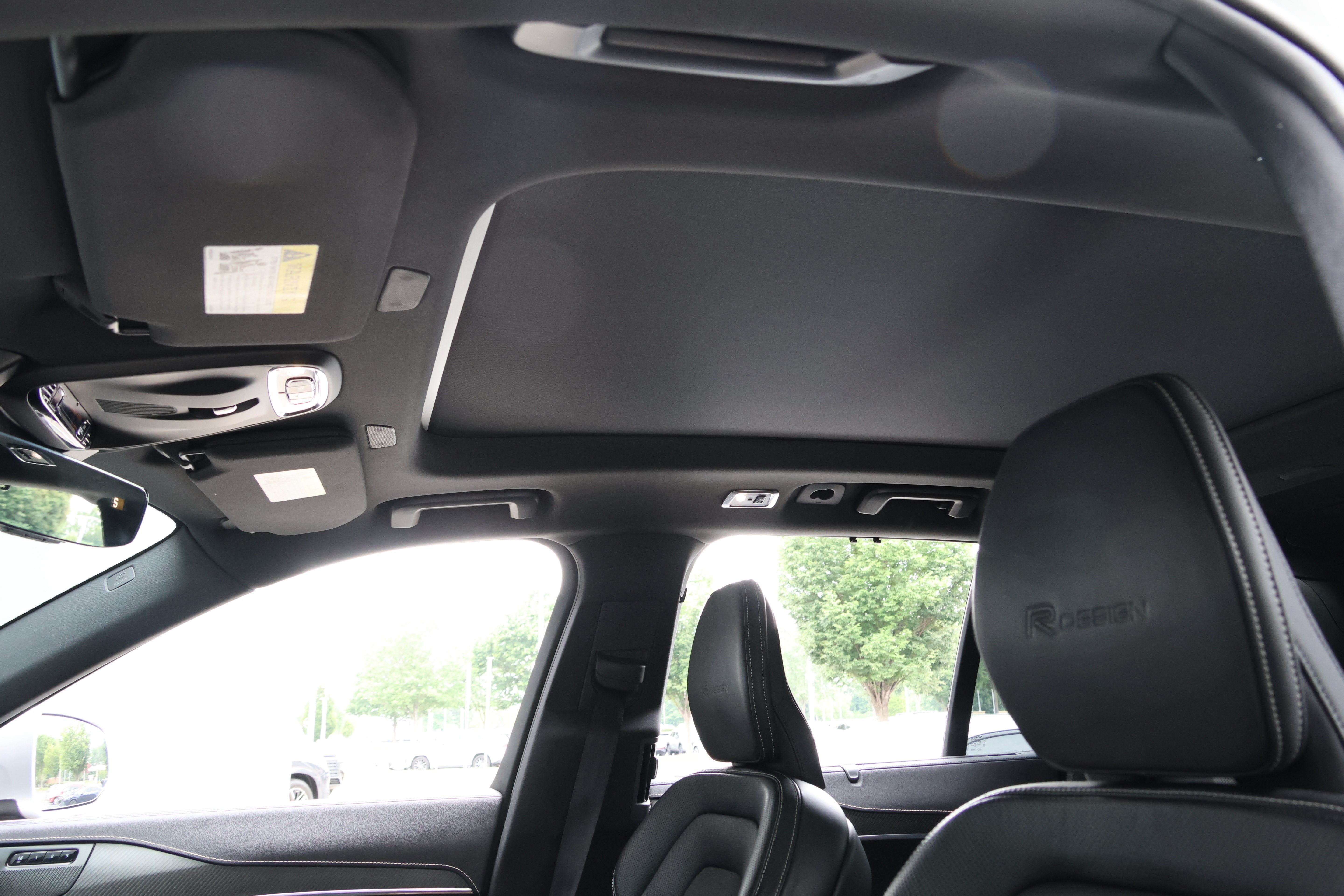 Used 2019 Volvo XC90 T6 R-Design w/ Advanced Package AWD/4WD image 30