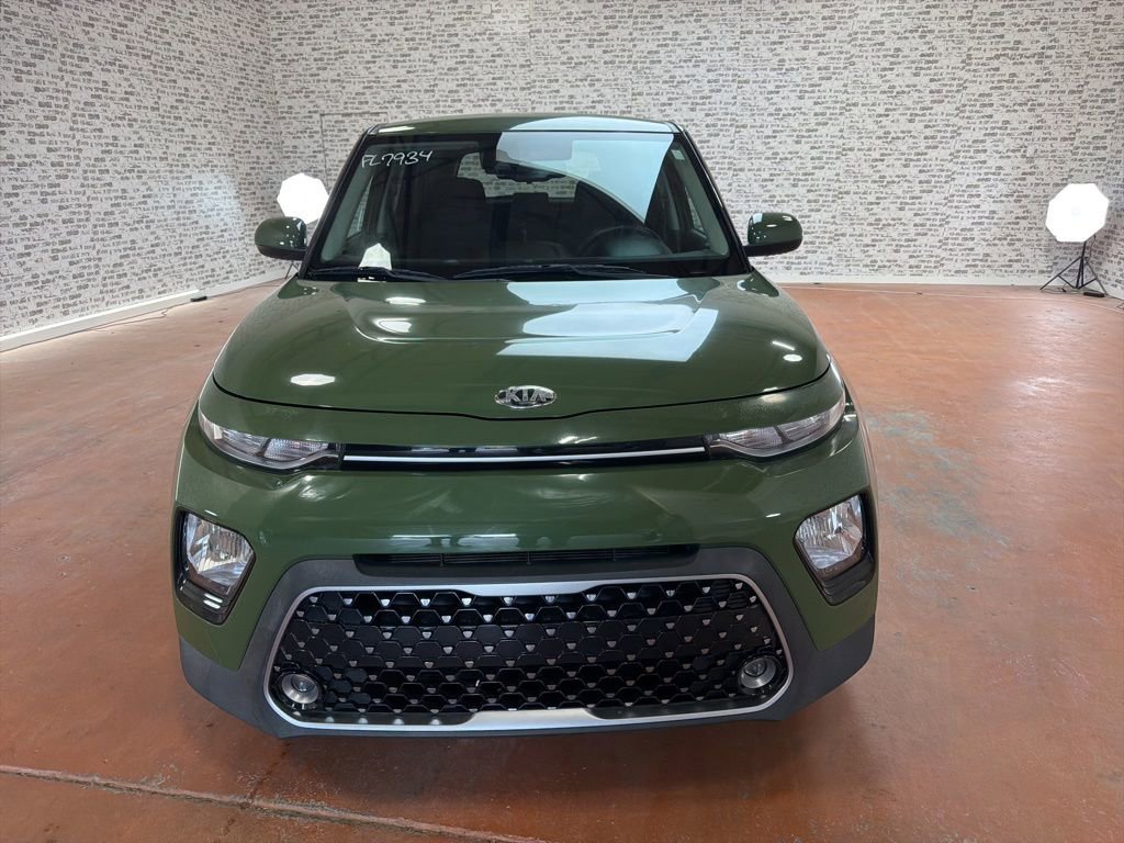 Used 2021 Kia Soul EX image 2