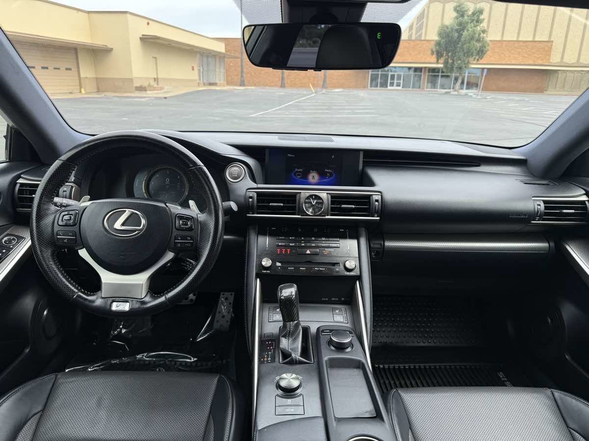 Used 2017 Lexus IS 200t F Sport w/ F Sport Package RWD image 15