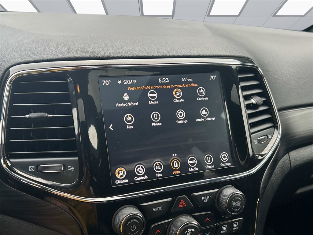 Used 2022 Jeep Grand Cherokee Laredo X image 27