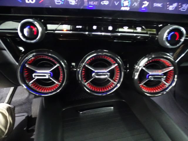 Certified 2025 Chevrolet Blazer EV RS AWD/4WD image 10