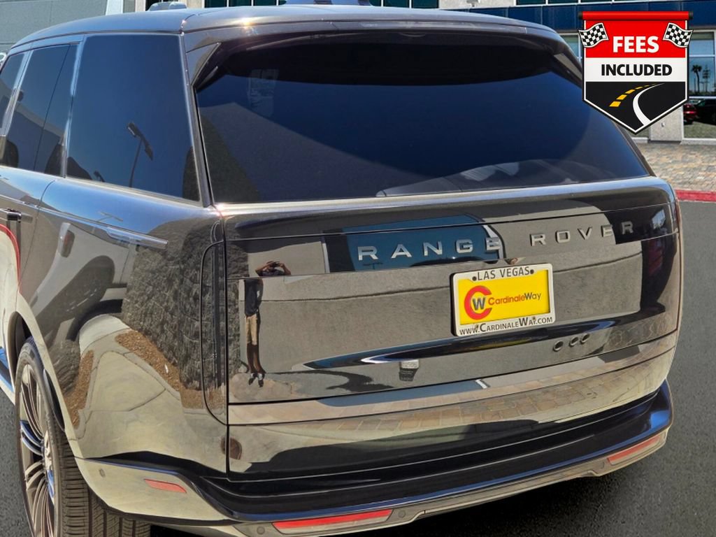 Used 2025 Land Rover Range Rover SE AWD/4WD image 5
