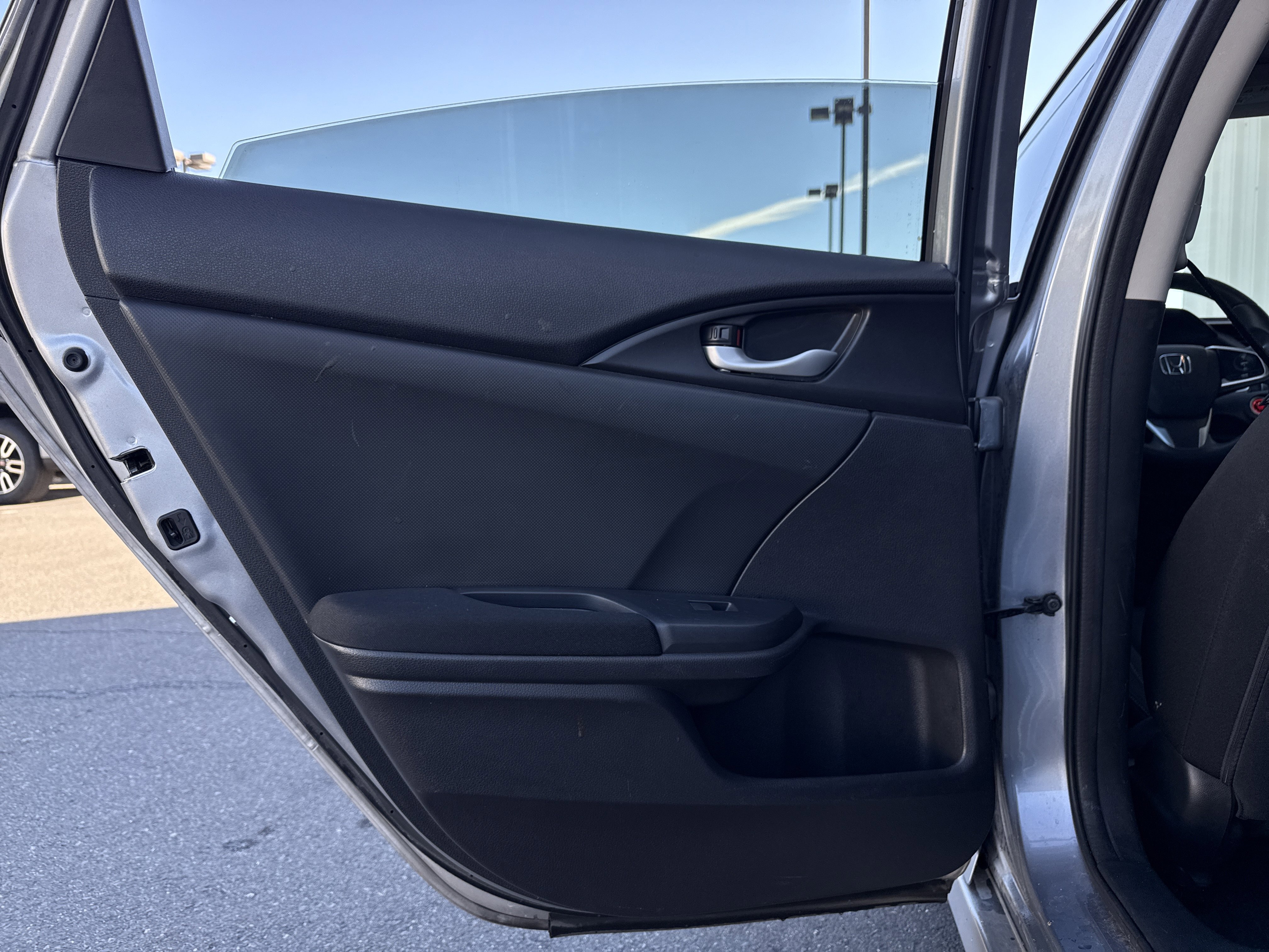 Used 2017 Honda Civic EX-T image 22