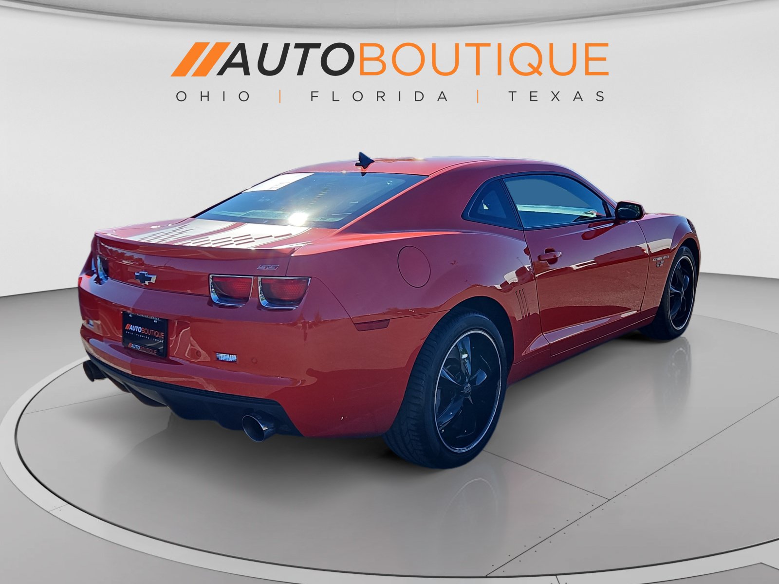 Used 2011 Chevrolet Camaro SS w/ RS Package RWD image 5