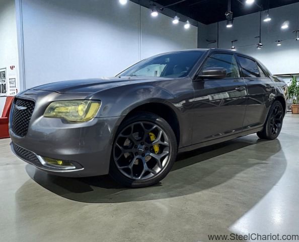 Used 2019 Chrysler 300 S image 1