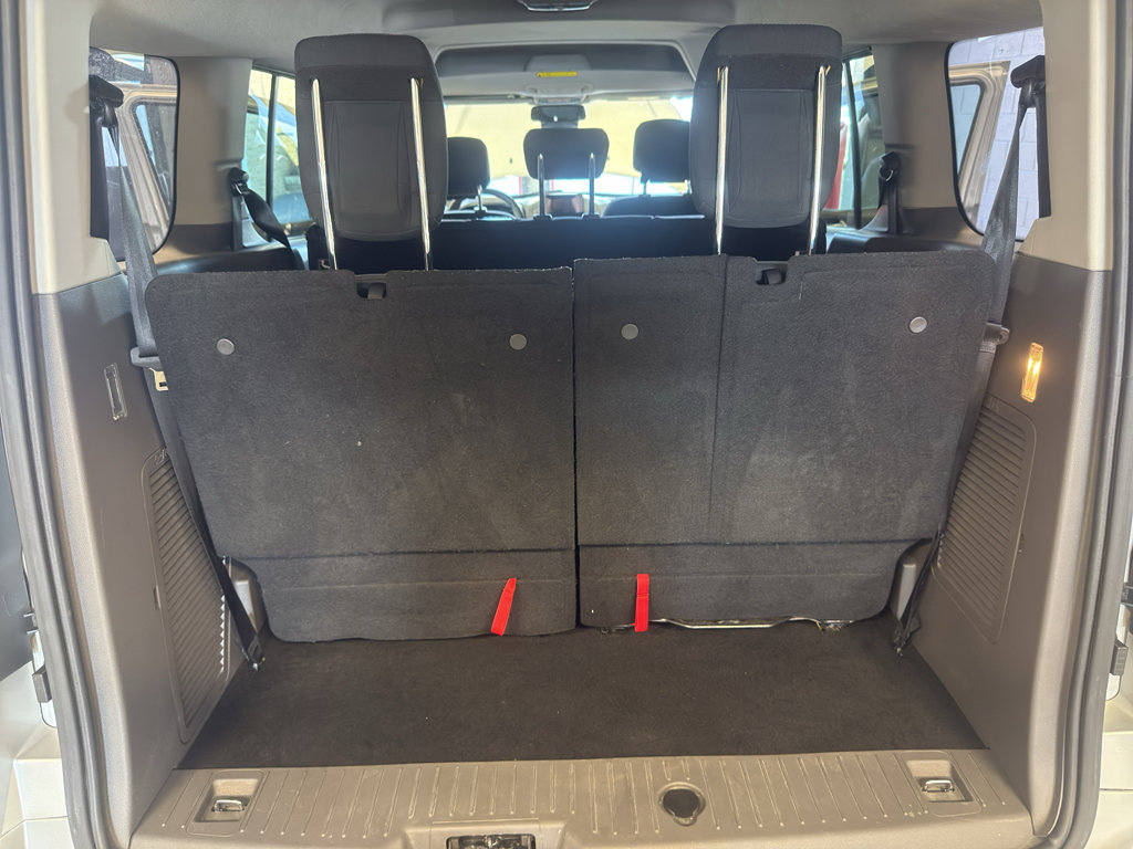 Used 2021 Ford Transit Connect XLT FWD image 28