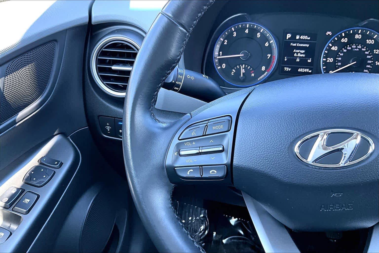 Used 2019 Hyundai Kona SEL AWD/4WD image 35