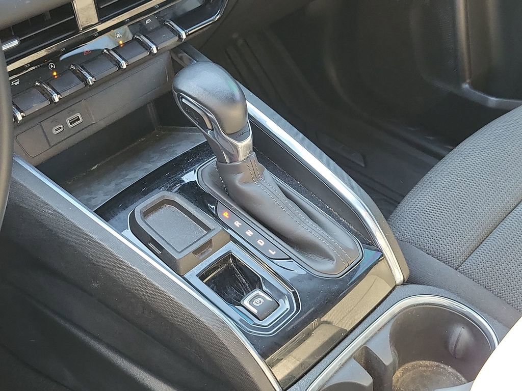 Used 2024 GMC Canyon Elevation w/ Convenience Package image 20