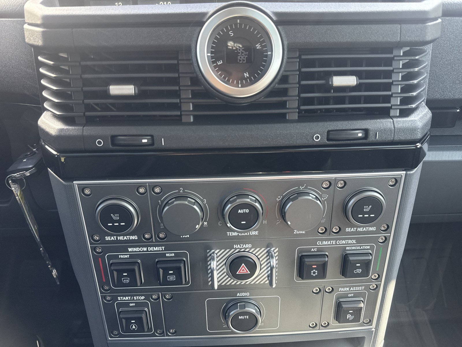 New 2026 INEOS Grenadier Station Wagon AWD/4WD image 39