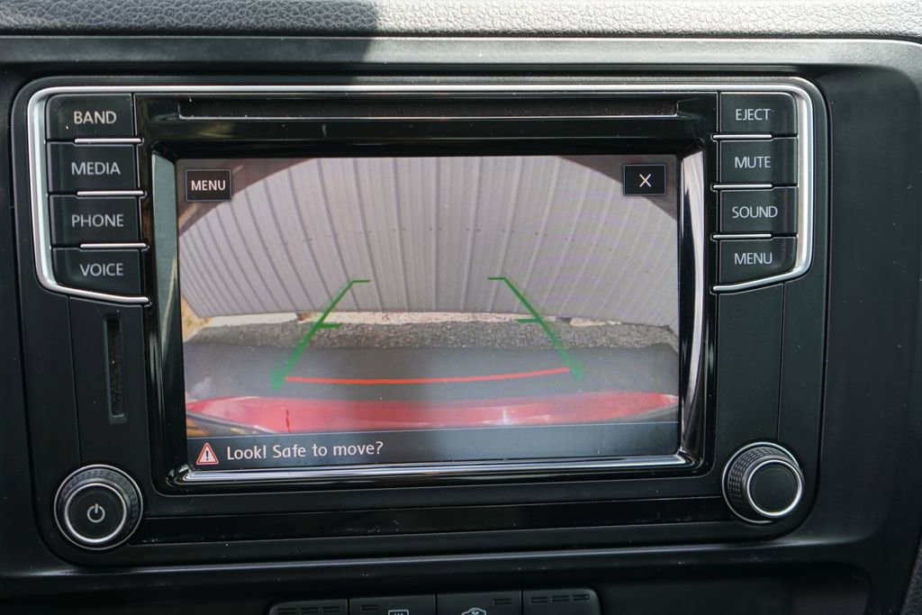 Used 2017 Volkswagen Jetta SE FWD image 30