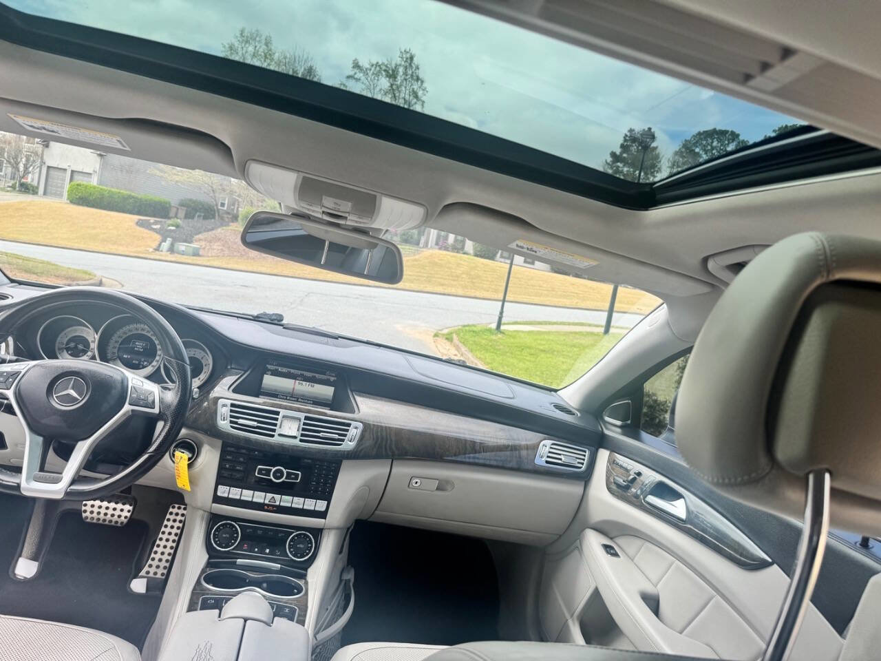 Used 2014 Mercedes-Benz CLS 550 w/ Premium 1 Package image 28