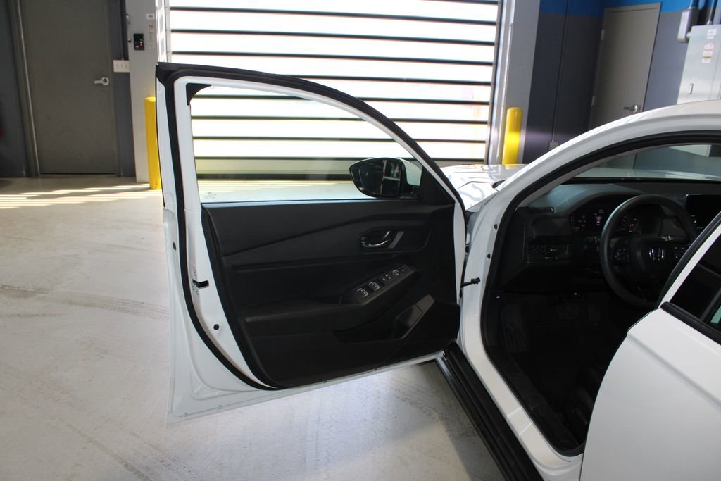 Used 2024 Honda Accord EX image 7