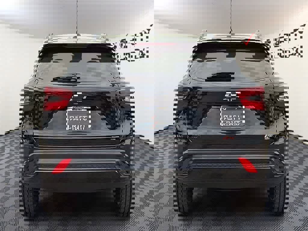 Used 2024 Chevrolet Trax RS w/ Sunroof Package image 5